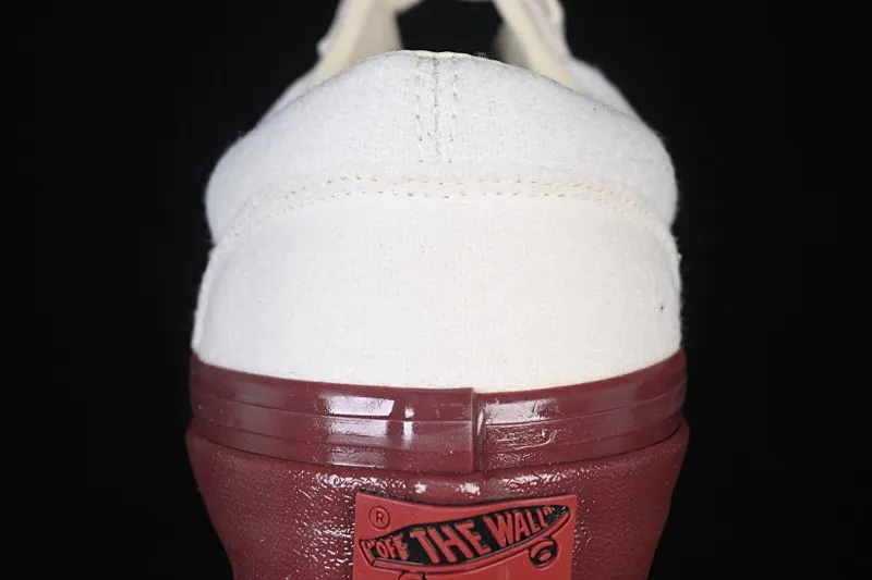 All categories Vans Vans series Vans Low Vans low-top Vans Old Skool Year of the Horse limited edition Immediate success Low-top casual sneakers VN000EJUHRW